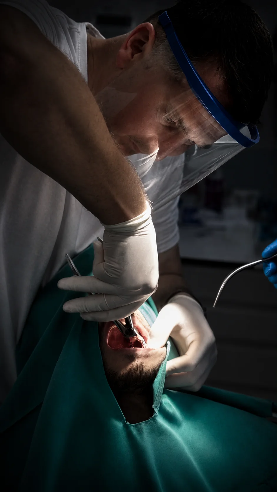 Konzervativna stomatologija i estetske plombe u Cazinu – Ridental Ostrožac